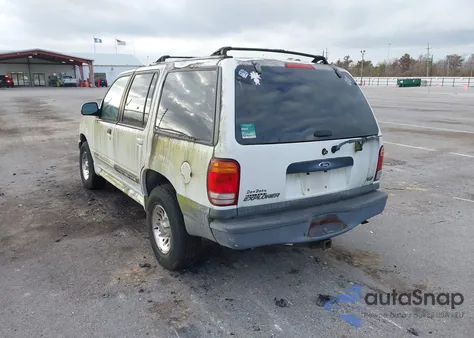 2000 Ford Explorer Xls z USA, uszkodzony, nr VIN 1FMZU62X4YZB60717